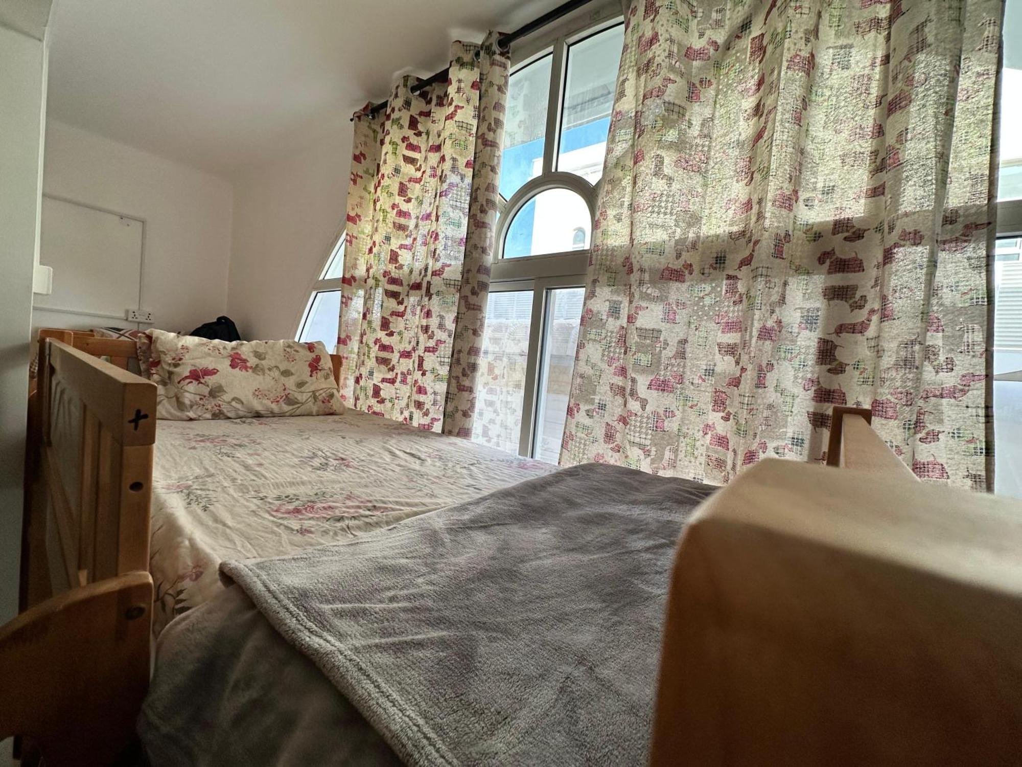 International Abu-Dhabi Hostel Villa アブダビ エクステリア 写真